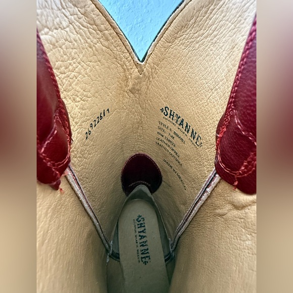 NWOT Shyanne Lucille Red Western Boot size 7 - Picture 15 of 16